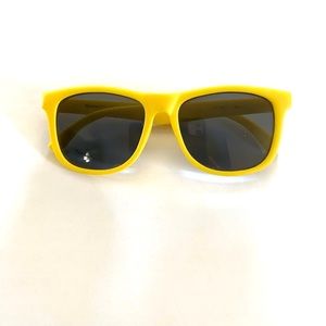 Mustachifier baby and toddler sunglasses